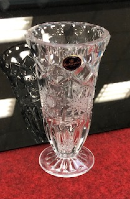 Broušená vázička, Royal Crystal, 120mm